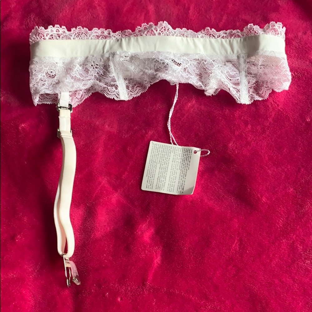 NWT La Perla Garter Belt